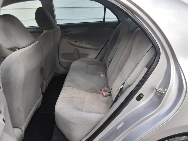 Toyota Corolla Vehicle Image 06