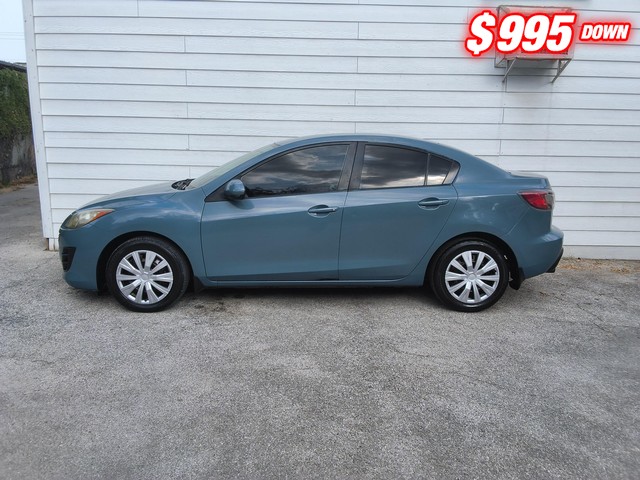 Mazda Mazda3 Sedan Vehicle Image 04