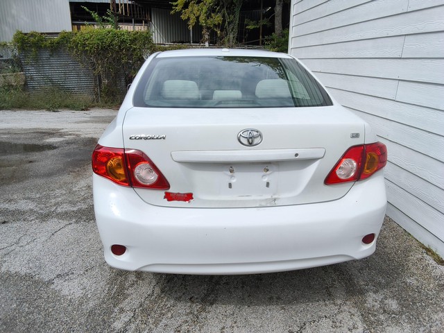 Toyota Corolla Vehicle Image 02