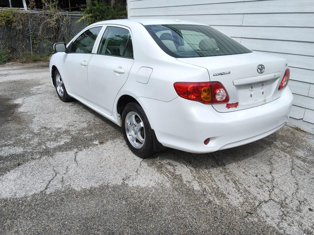 Toyota Corolla Vehicle Image 03