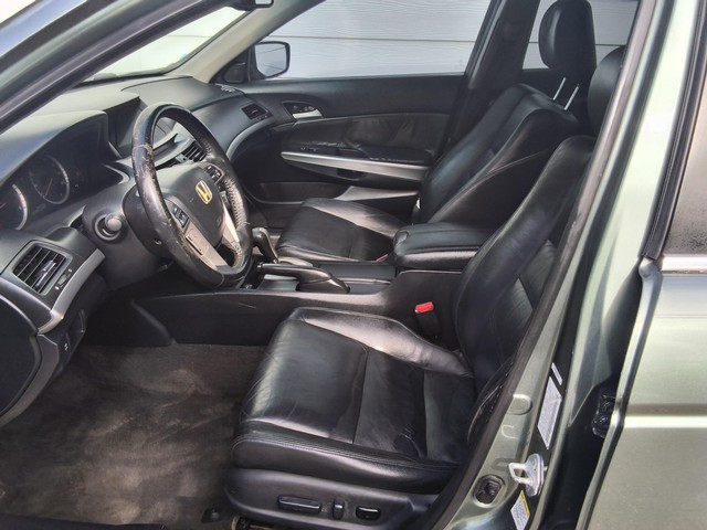 Honda Accord Sedan Vehicle Image 05