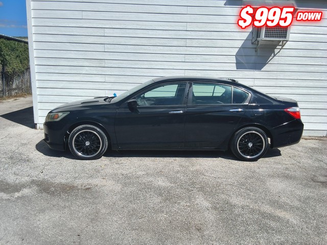 Honda Accord Sedan Vehicle Image 03