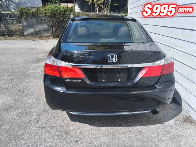 Honda Accord Sedan Vehicle Image 04