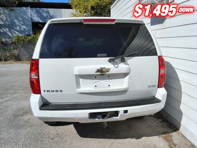 Chevrolet Tahoe Vehicle Image 02