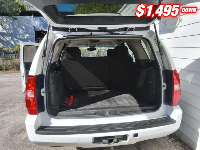 Chevrolet Tahoe Vehicle Image 06