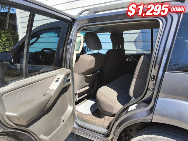Nissan Pathfinder Vehicle Image 07