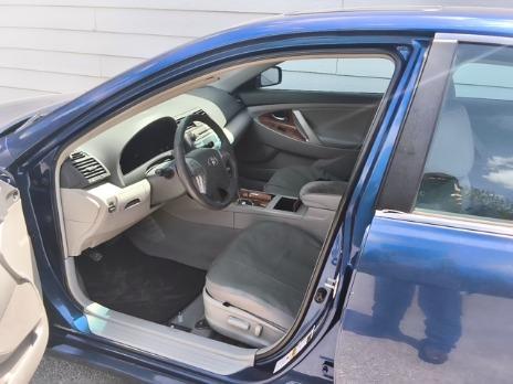 Toyota Camry Vehicle Image 05