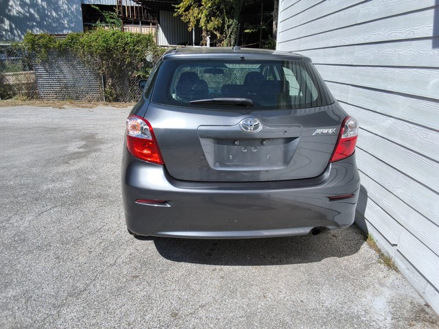 Toyota Matrix Vehicle Image 02