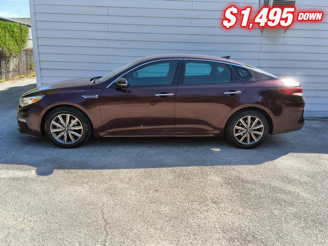 Kia Optima Vehicle Image 03