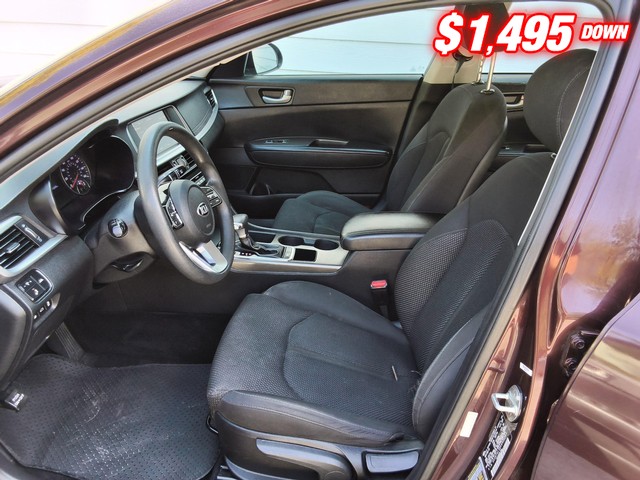Kia Optima Vehicle Image 05