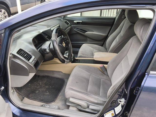 Honda Civic Sedan Vehicle Image 08