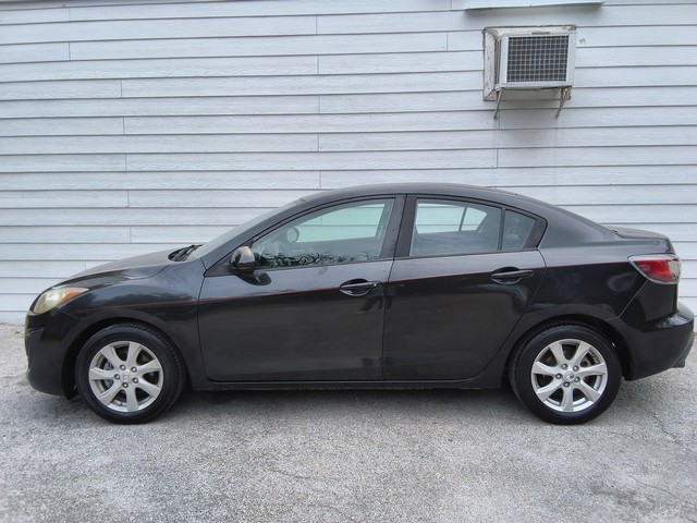 Mazda Mazda3 Sedan Vehicle Image 04