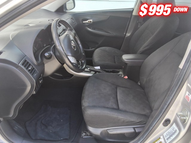 Toyota Corolla Vehicle Image 07