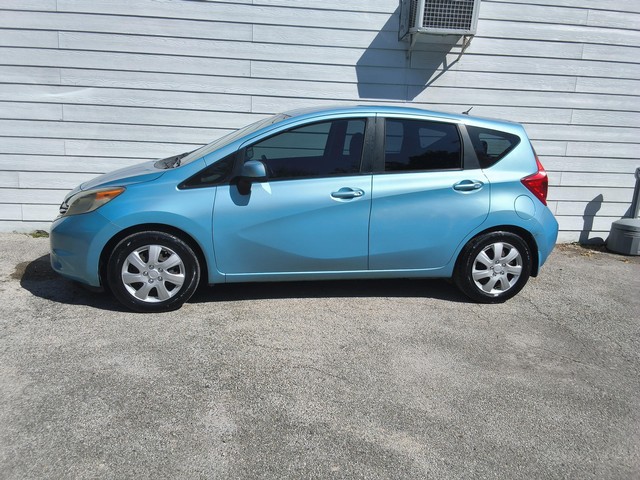 Nissan Versa Note Vehicle Image 04