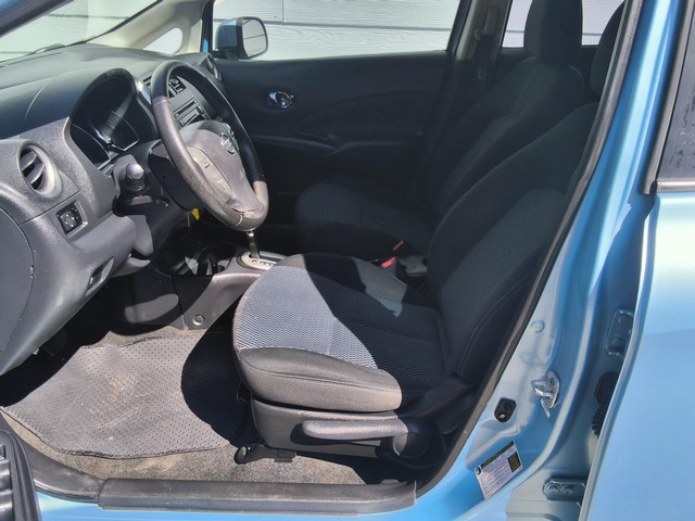 Nissan Versa Note Vehicle Image 05