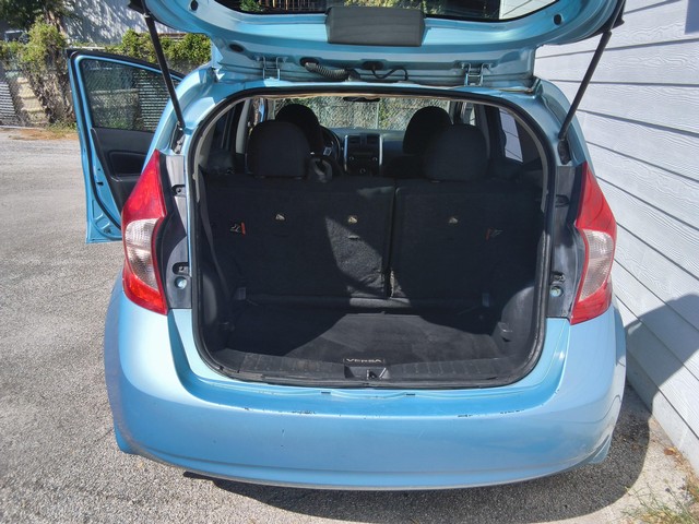 Nissan Versa Note Vehicle Image 07