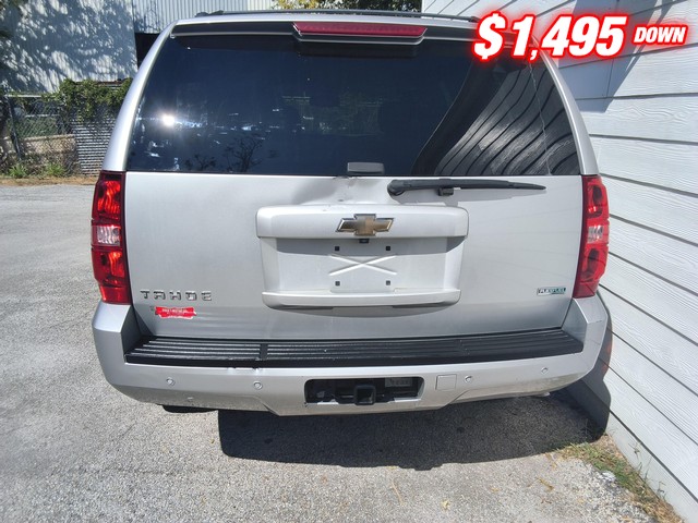 Chevrolet Tahoe Vehicle Image 04