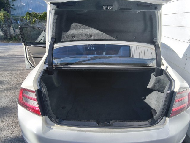 Acura TL Vehicle Image 06