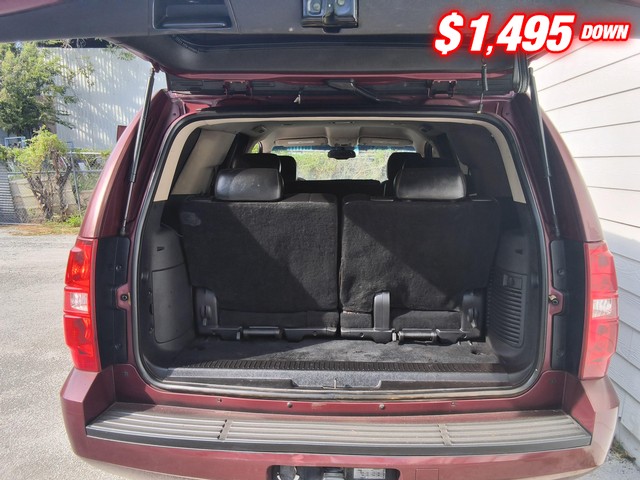 Chevrolet Tahoe Vehicle Image 05