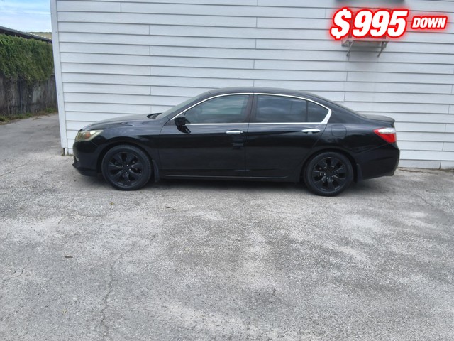 Honda Accord Sedan Vehicle Image 03