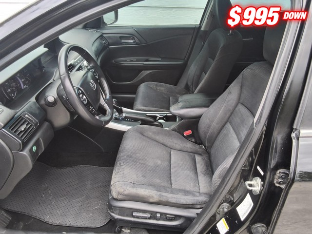 Honda Accord Sedan Vehicle Image 05