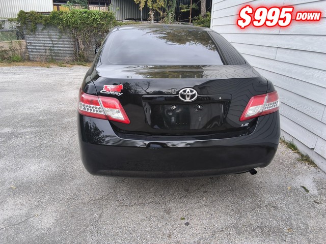 Toyota Camry Vehicle Image 04