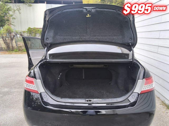 Toyota Camry Vehicle Image 07