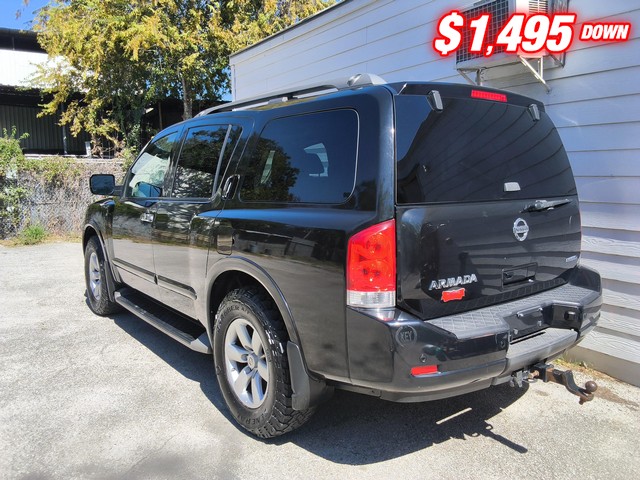 Nissan Armada Vehicle Image 02