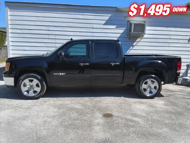 GMC Sierra 1500 Vehicle Image 02