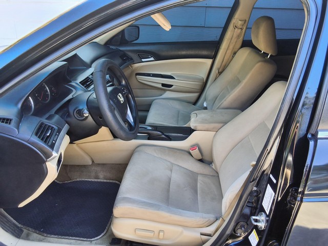 Honda Accord Sedan Vehicle Image 05