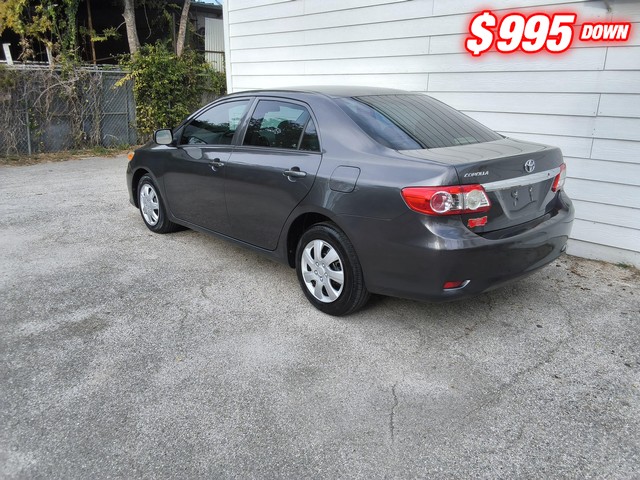 Toyota Corolla Vehicle Image 04