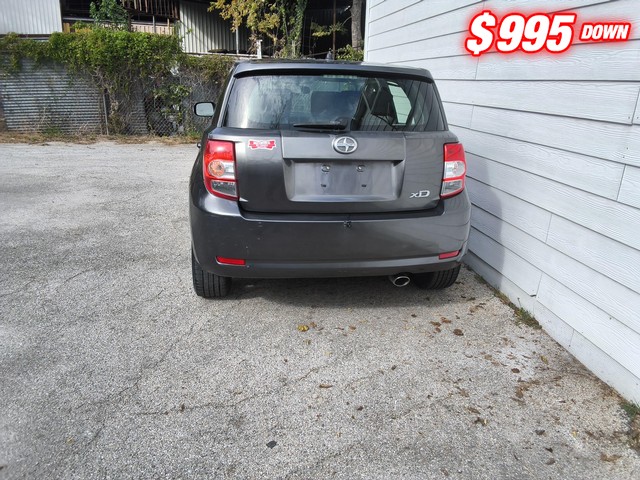 Scion xD Vehicle Image 02