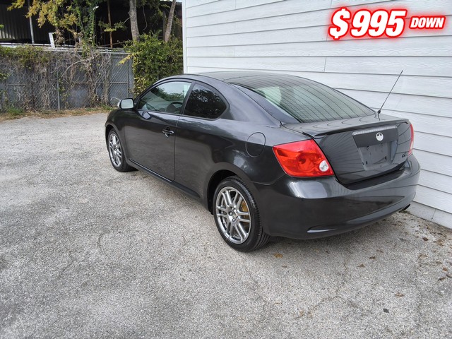 Scion tC Vehicle Image 04