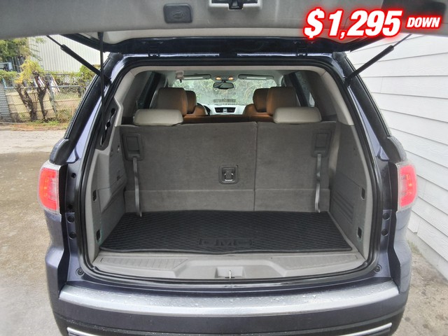 GMC Acadia Vehicle Image 07