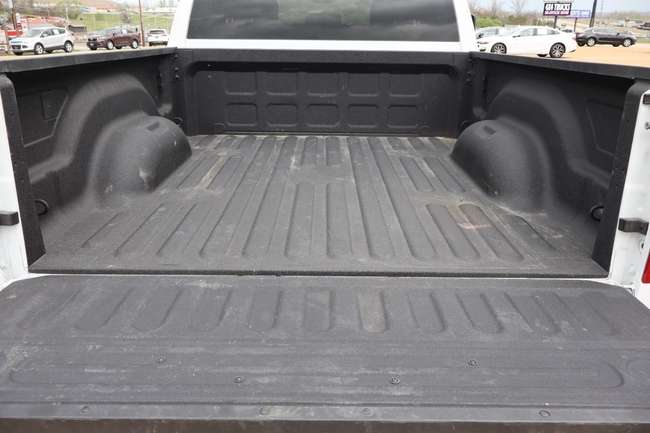 Ram 2500 Vehicle Full-screen Gallery Image 15