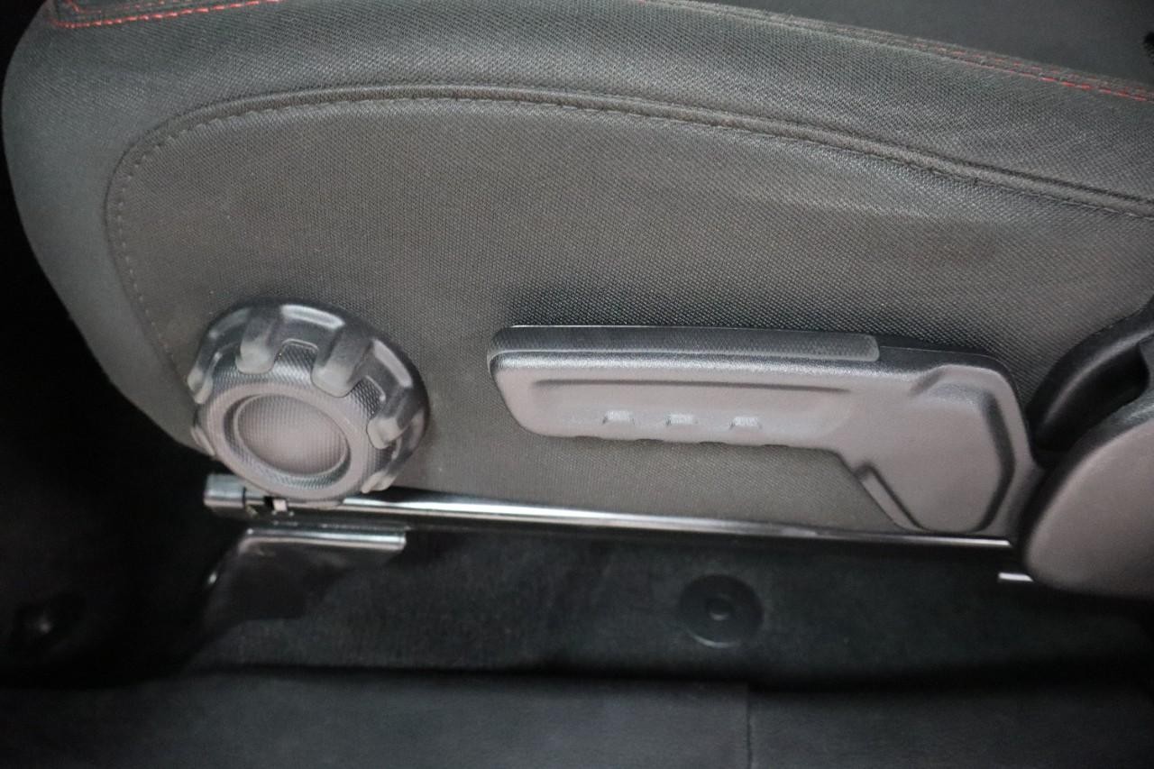 Jeep Wrangler Vehicle Full-screen Gallery Image 10