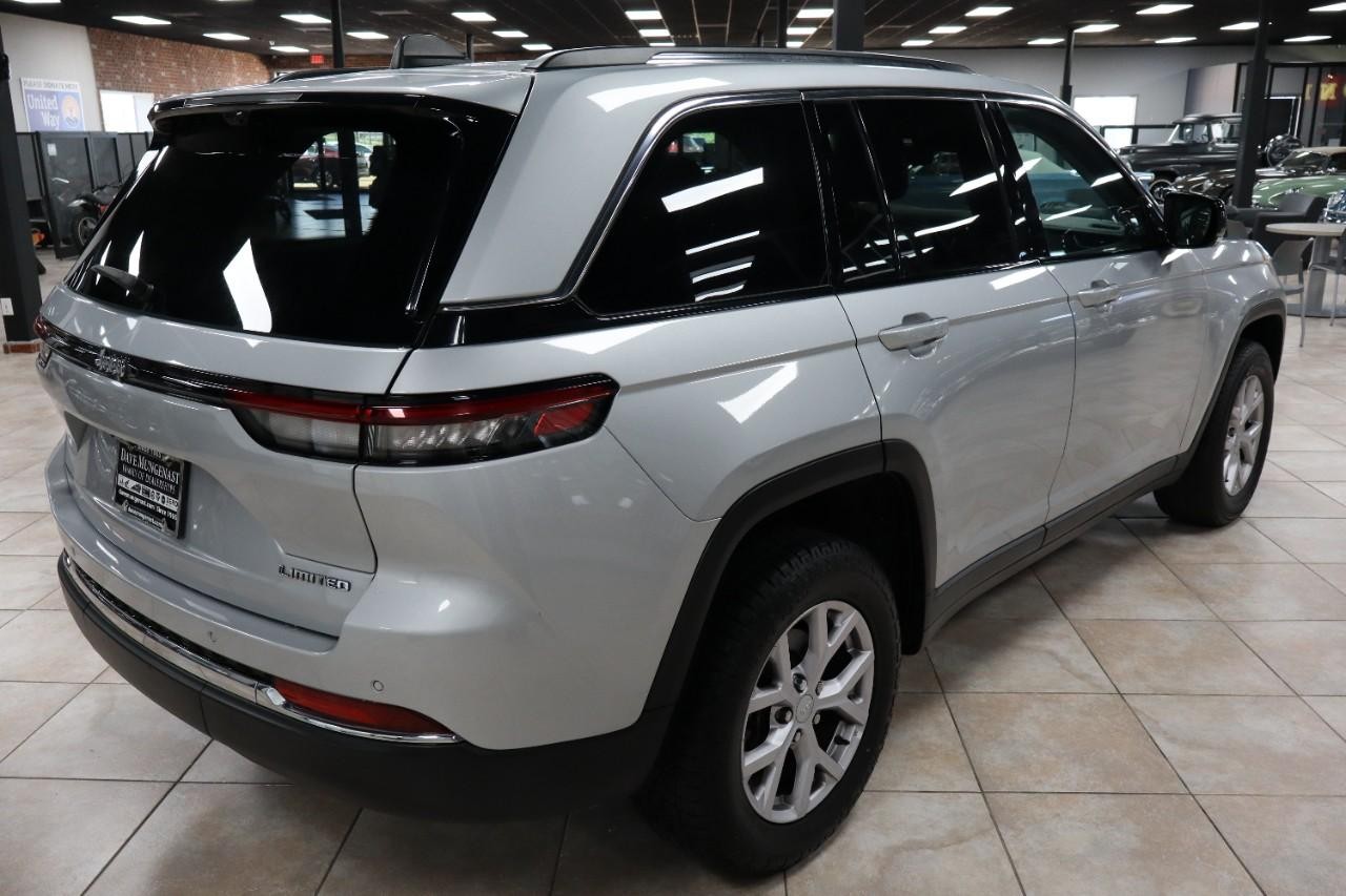 Jeep Grand Cherokee Vehicle Full-screen Gallery Image 5