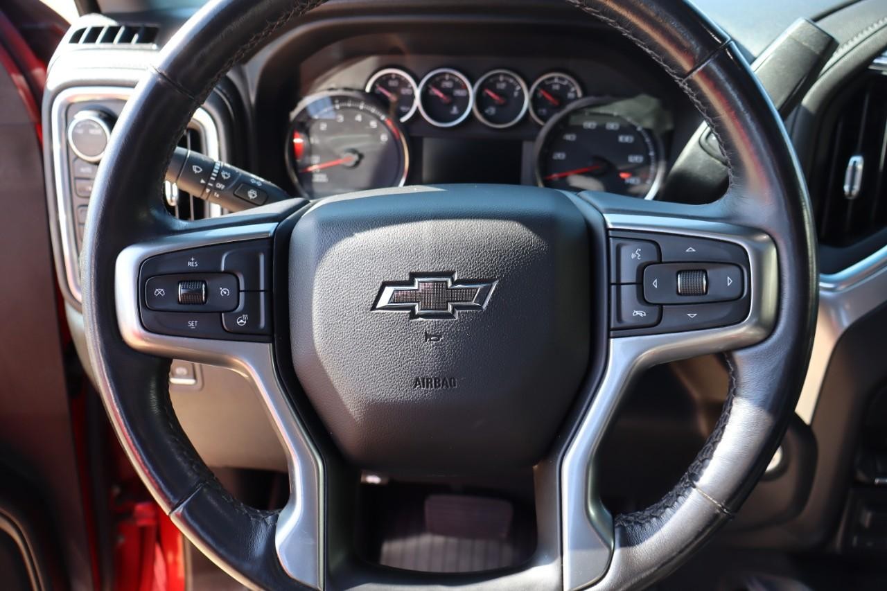 Chevrolet Silverado 1500 LTD Vehicle Full-screen Gallery Image 13