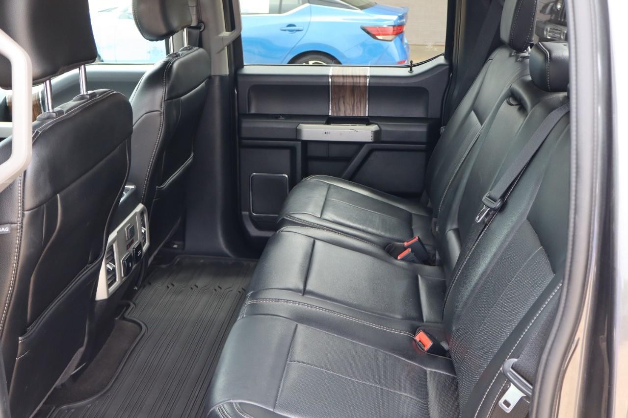 Ford F-150 Vehicle Full-screen Gallery Image 19