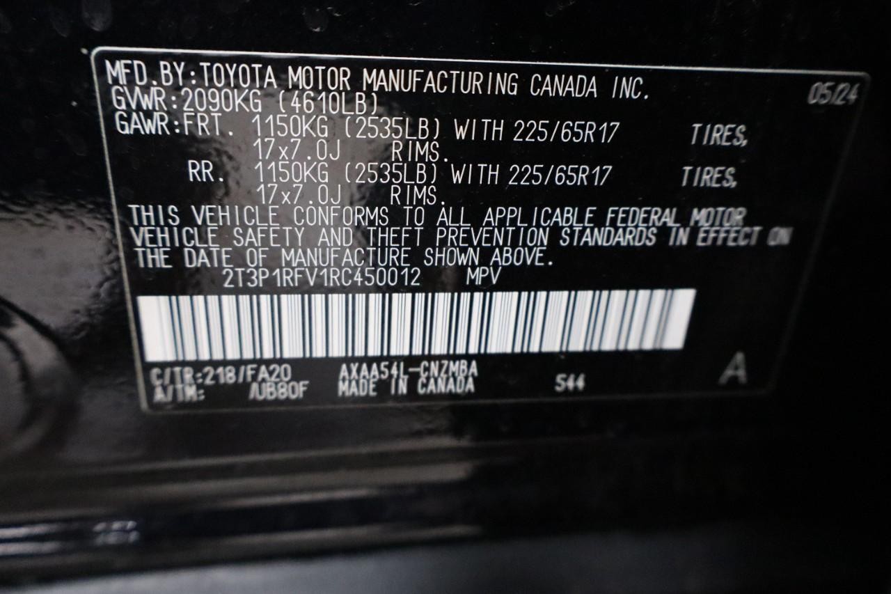 Toyota RAV4 Vehicle Full-screen Gallery Image 19