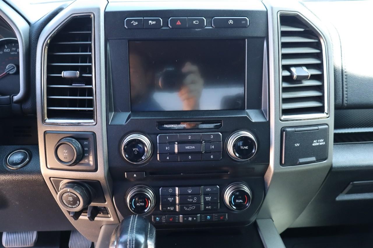 Ford F-150 Vehicle Full-screen Gallery Image 14