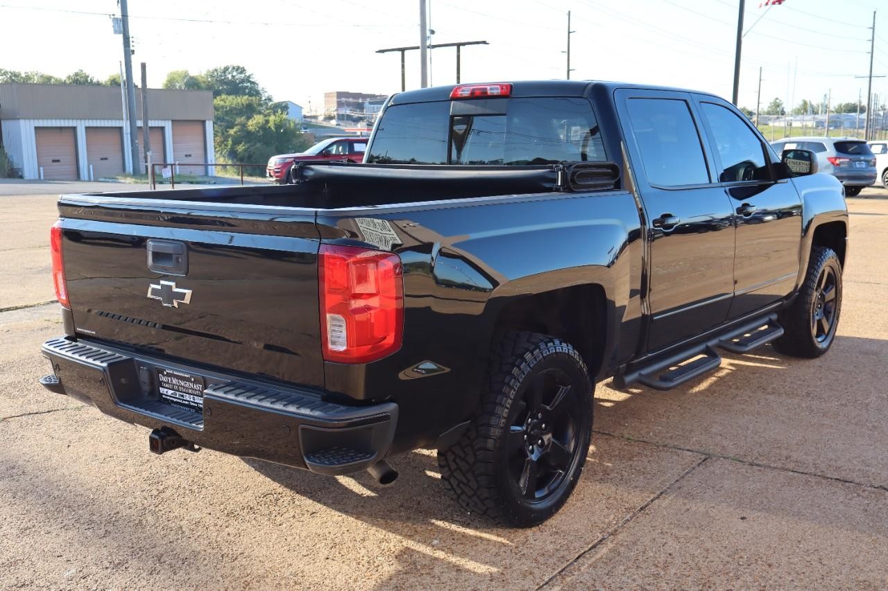 Chevrolet Silverado 1500 Vehicle Full-screen Gallery Image 5