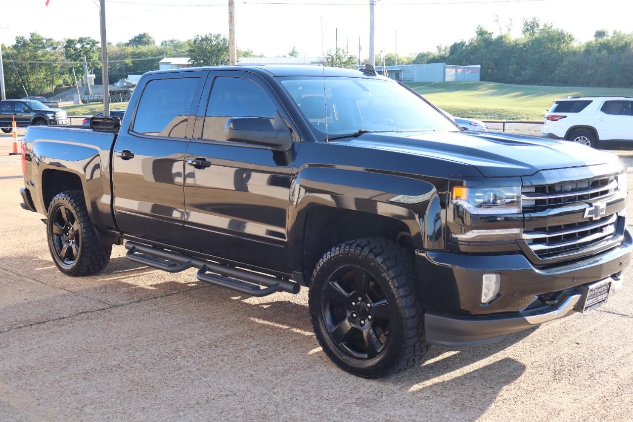 Chevrolet Silverado 1500 Vehicle Full-screen Gallery Image 7