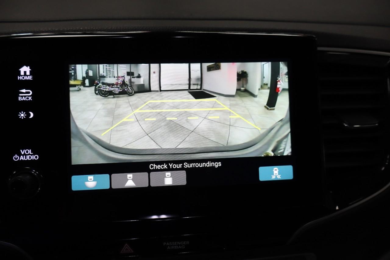 Honda Pilot Vehicle Full-screen Gallery Image 15