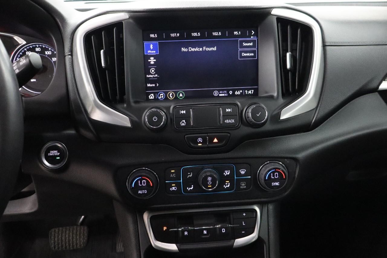 GMC Terrain Vehicle Full-screen Gallery Image 15