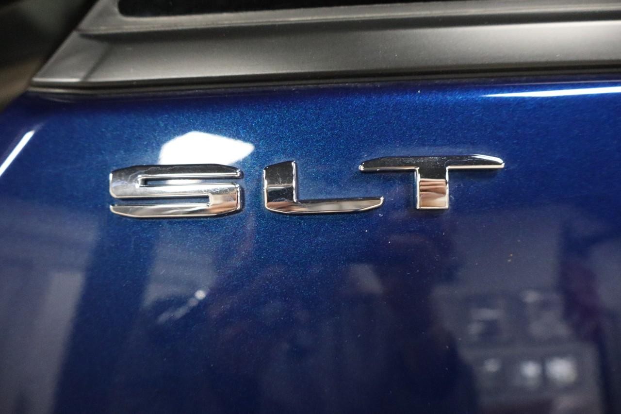 GMC Terrain Vehicle Full-screen Gallery Image 25