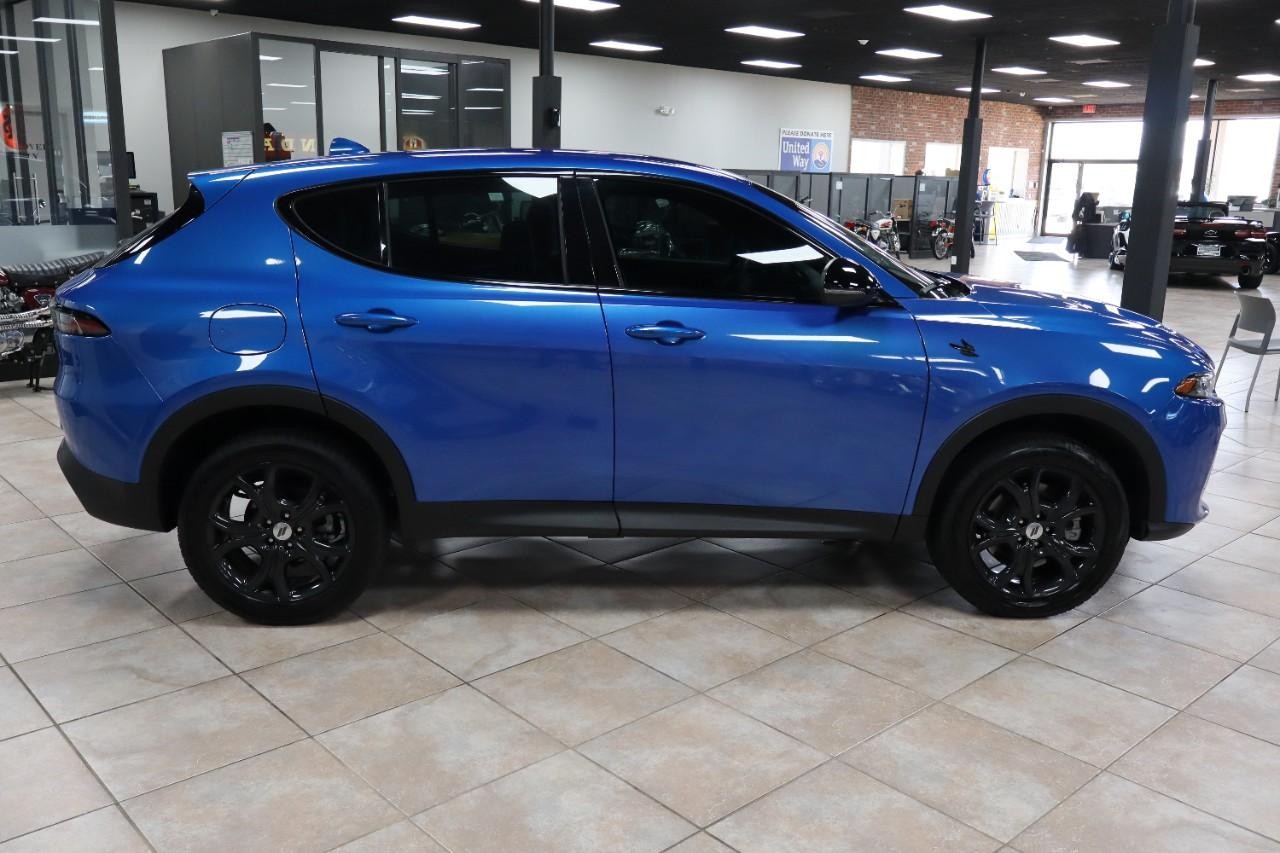 Dodge Hornet Vehicle Full-screen Gallery Image 6