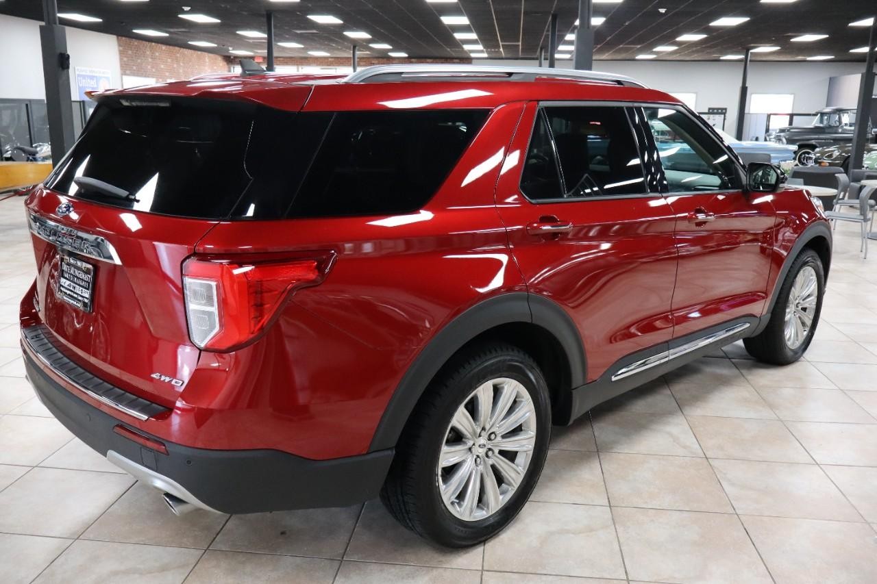 Ford Explorer Vehicle Full-screen Gallery Image 5