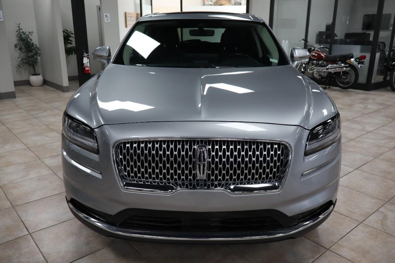 Lincoln Nautilus Vehicle Full-screen Gallery Image 8