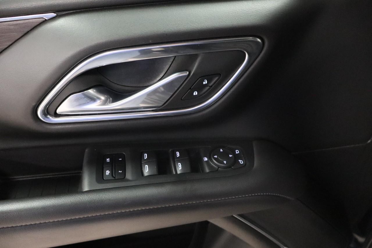 Chevrolet Tahoe Vehicle Full-screen Gallery Image 11